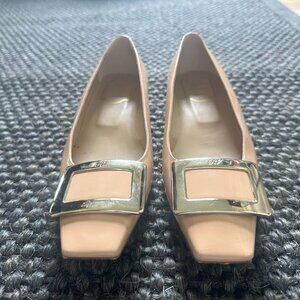 Roger Vivier Blush Patent Leather Ballerina Shoes